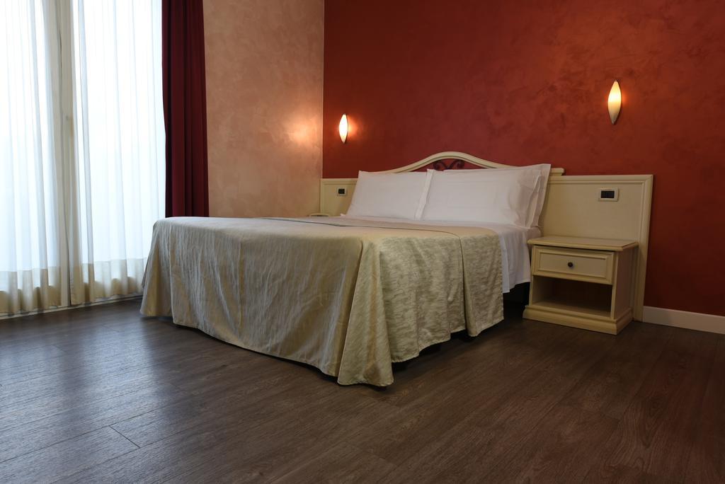 New Automatic Villa Daniela San Bartolomeo Al Mare Extérieur photo
